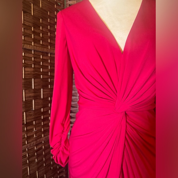 Tadashi Collection Dress Small V Neck Business Cocktail Vacation Formal - Picture 3 of 12